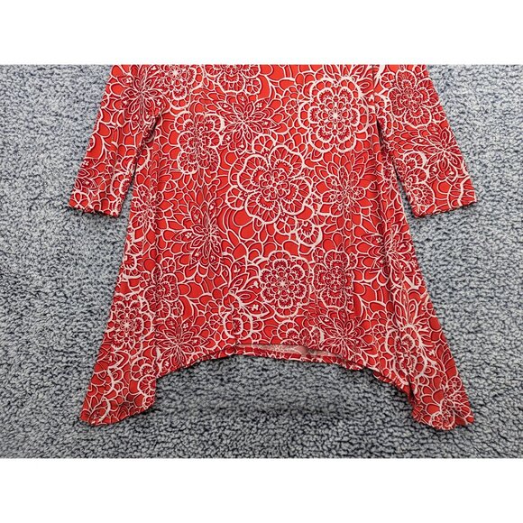Clara Sun Woo Sharkbite Hem Tunic Top Size LG Floral Lightweight Boho USA Red - Picture 6 of 10